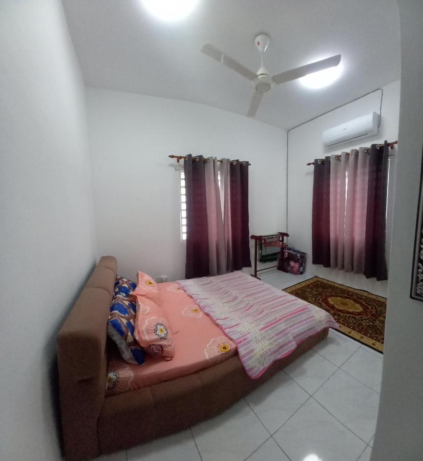 Homestay D'Mama Ifor Muslimi Tanjong Malim Exterior foto